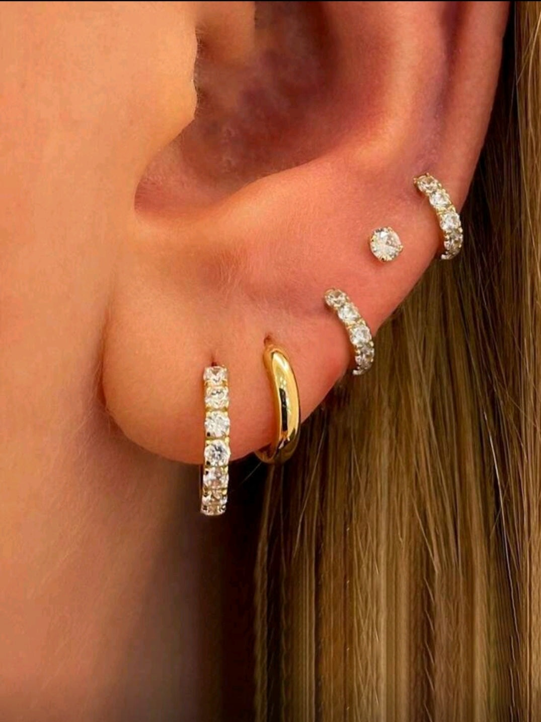 Set 4 pares aretes con cristal